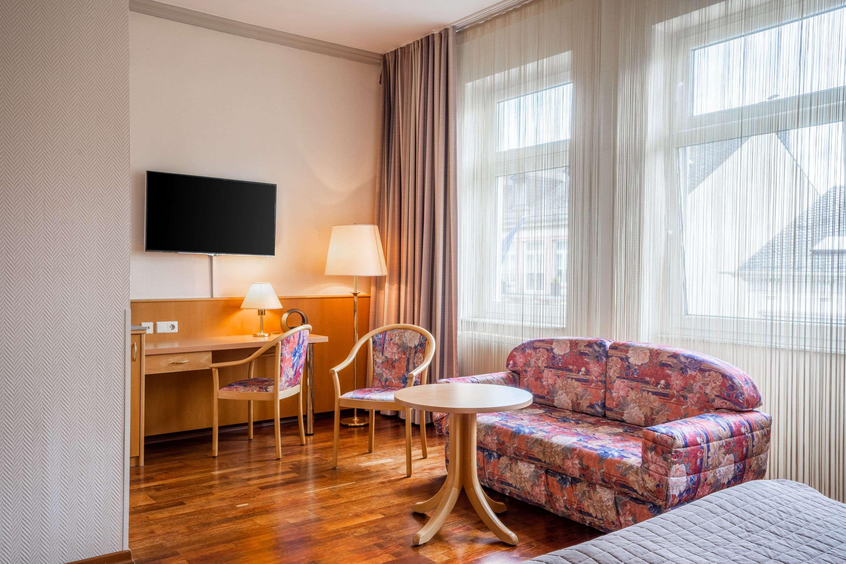 Komfort Hotel Am Kurpark Bad Homburg vor der Hohe Bagian luar foto