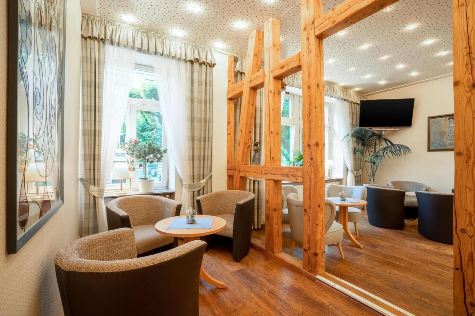 Komfort Hotel Am Kurpark Bad Homburg vor der Hohe Bagian luar foto