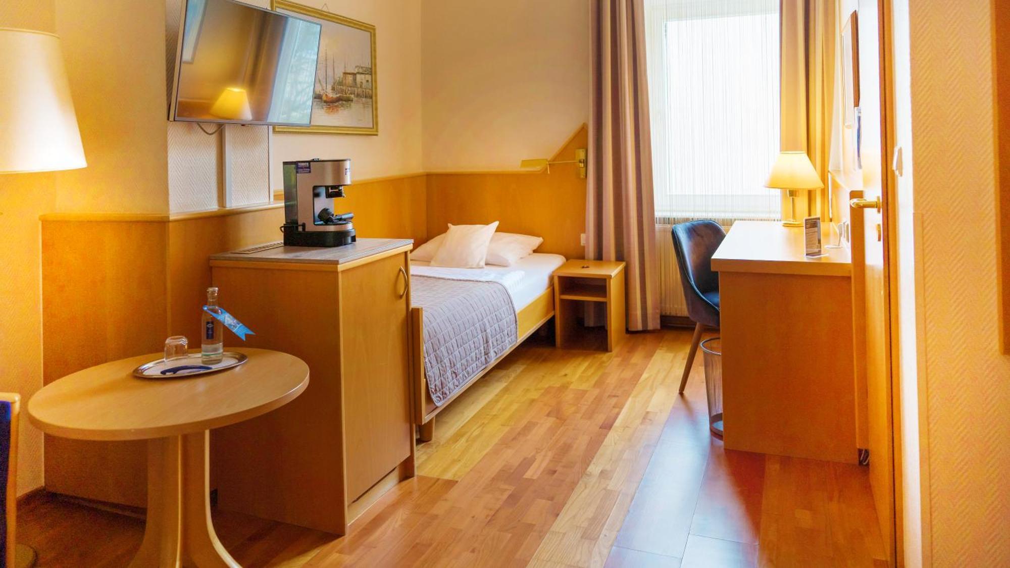 Komfort Hotel Am Kurpark Bad Homburg vor der Hohe Bagian luar foto