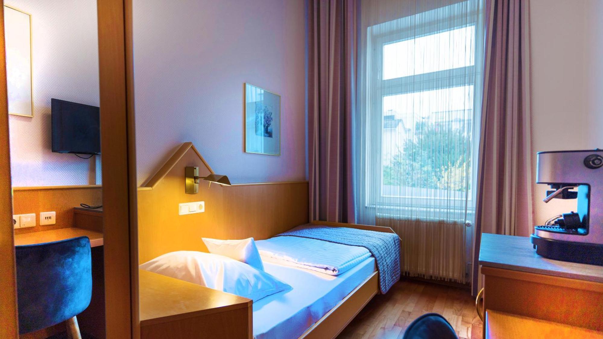 Komfort Hotel Am Kurpark Bad Homburg vor der Hohe Bagian luar foto