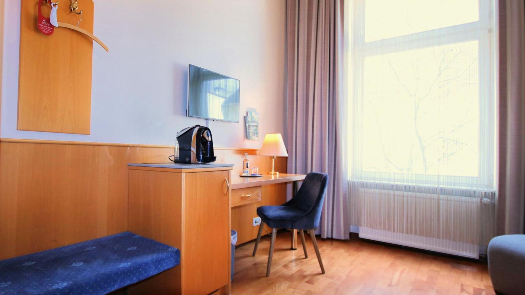 Komfort Hotel Am Kurpark Bad Homburg vor der Hohe Bagian luar foto
